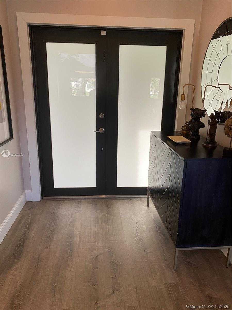 Small Image of 10425 NORTH WEST 70TH CT, Tamarac Number 43