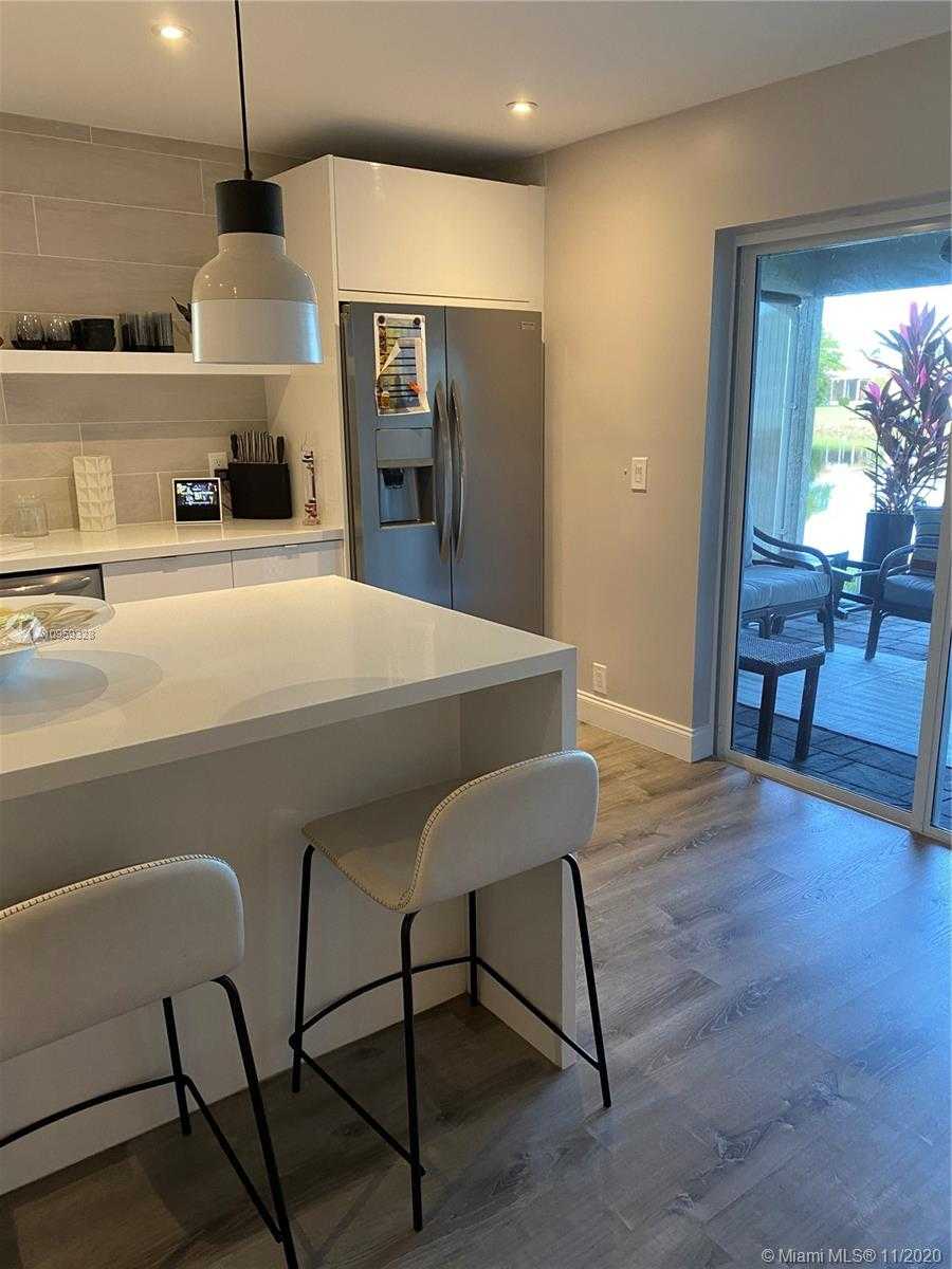 Small Image of 10425 NORTH WEST 70TH CT, Tamarac Number 48