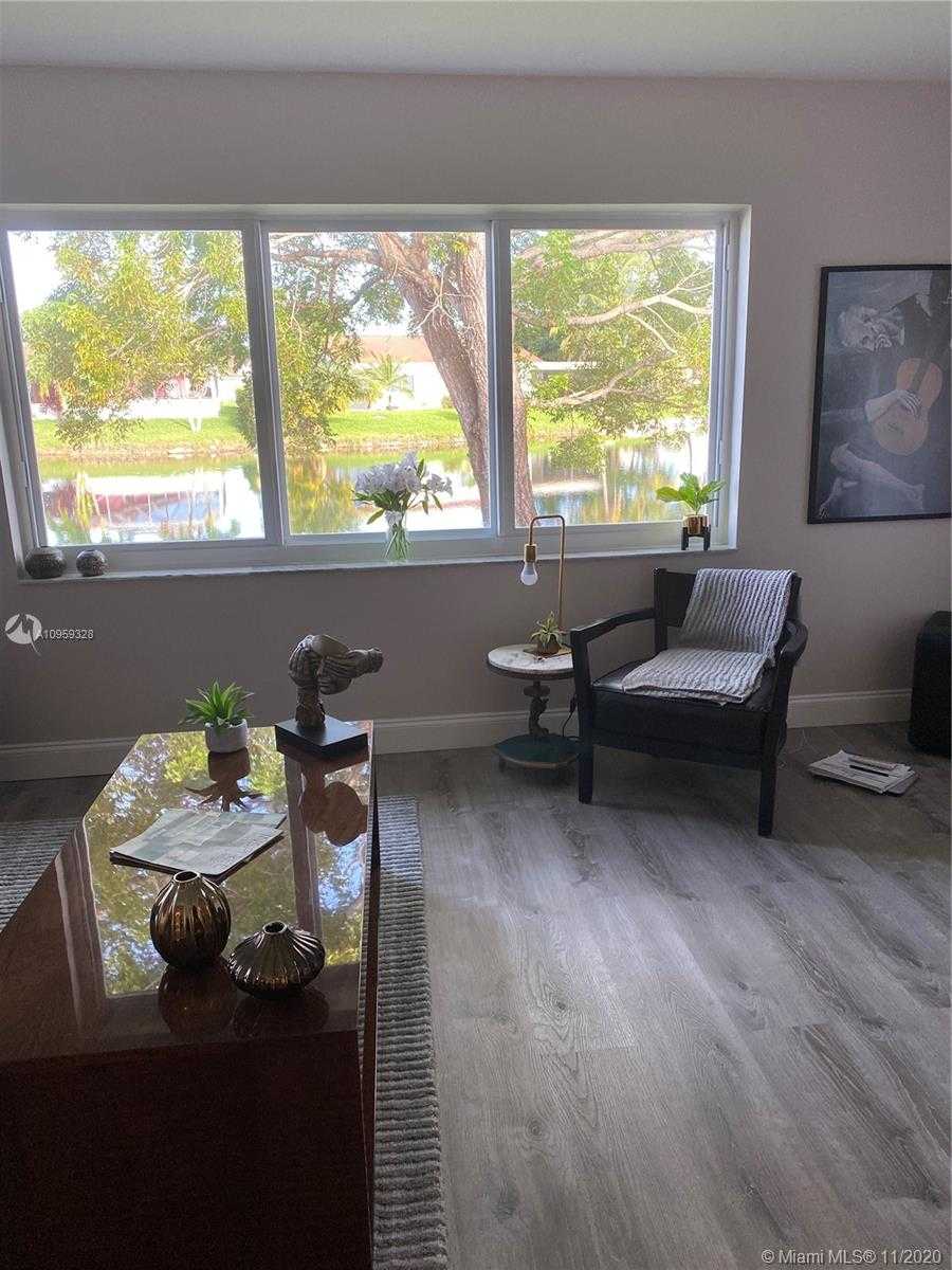 Small Image of 10425 NORTH WEST 70TH CT, Tamarac Number 53