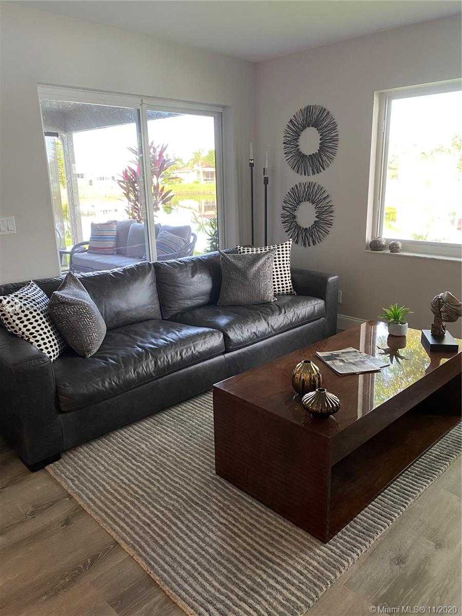 Small Image of 10425 NORTH WEST 70TH CT, Tamarac Number 54