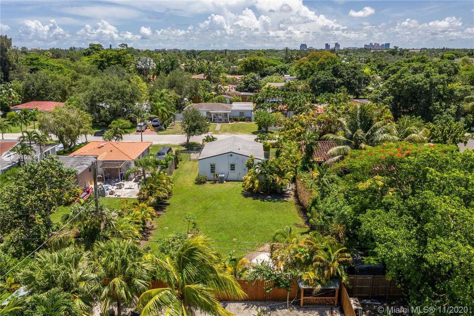Small Image of 6531 SOUTH WEST 44TH ST, Miami Number 2