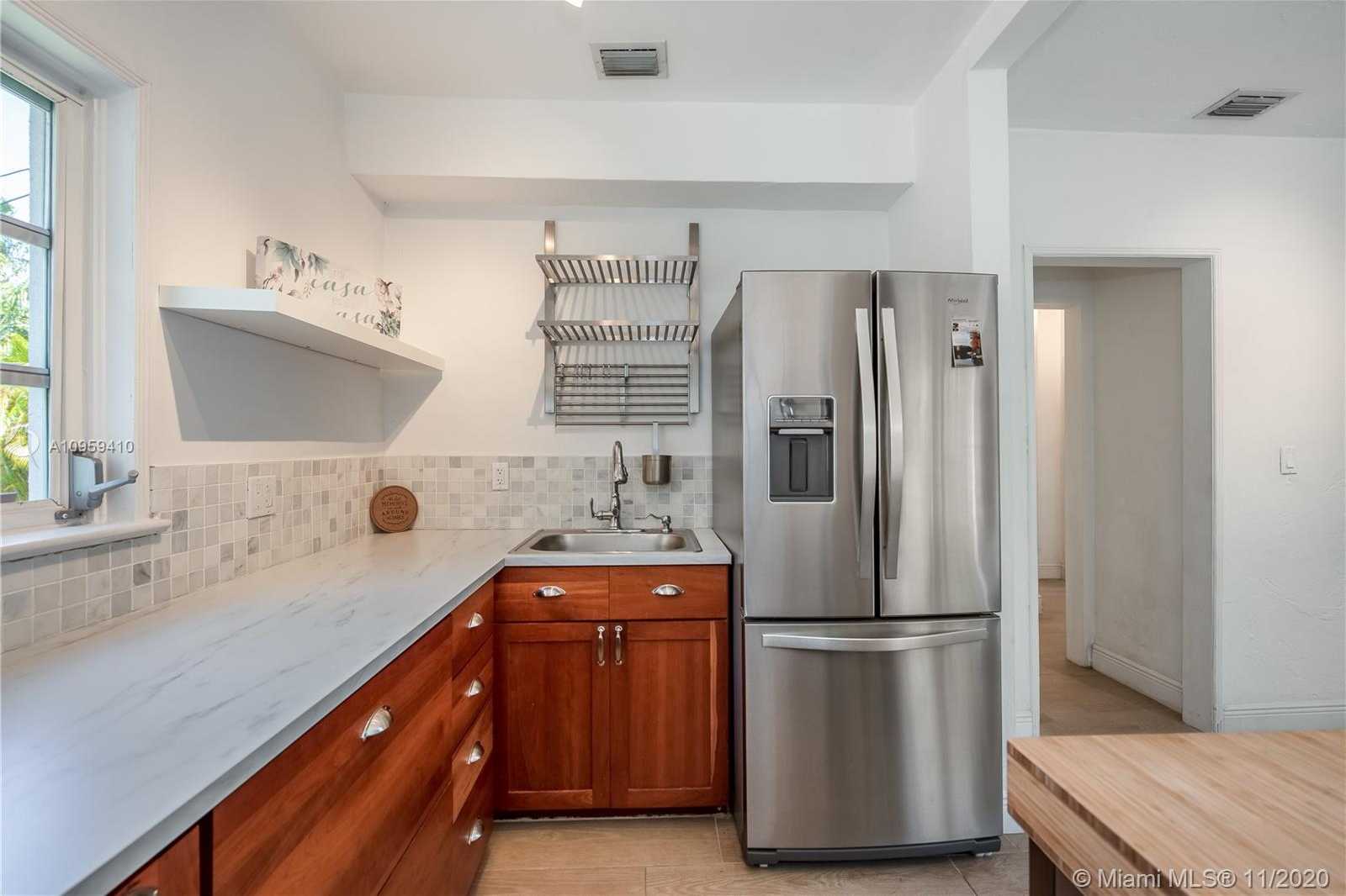 Small Image of 6531 SOUTH WEST 44TH ST, Miami Number 6