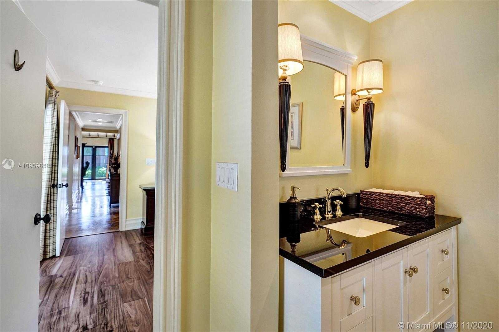 Small Image of 2861 NORTH EAST 23RD ST, Fort Lauderdale Number 12