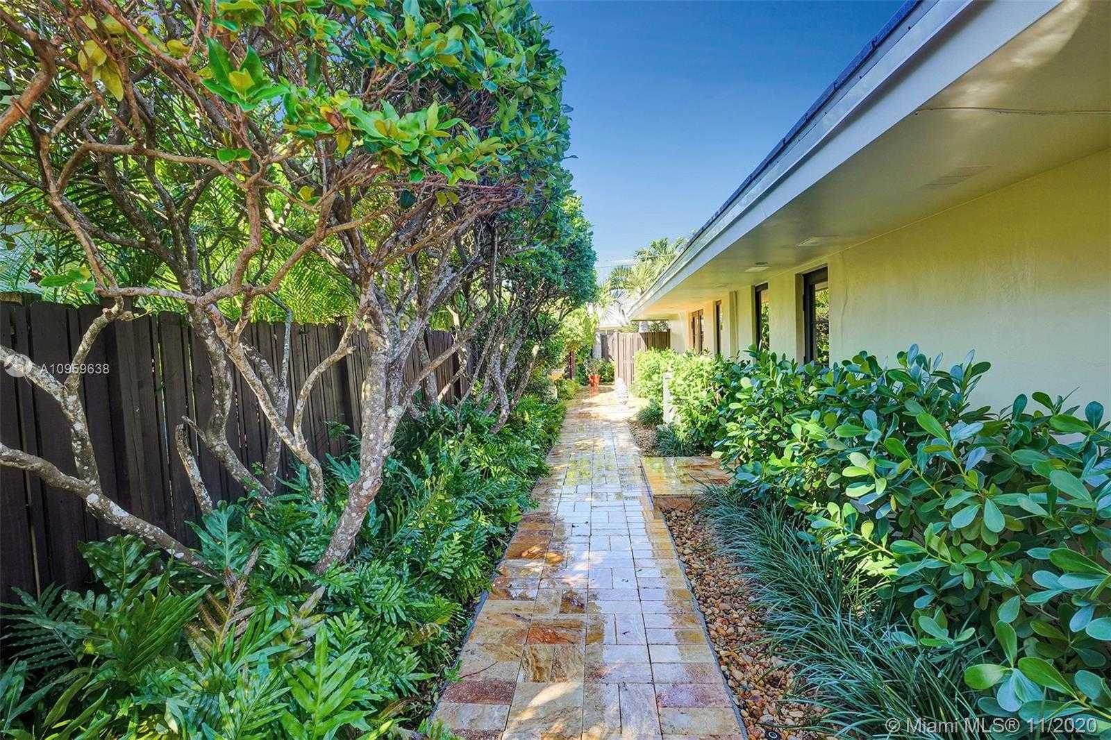 Small Image of 2861 NORTH EAST 23RD ST, Fort Lauderdale Number 31