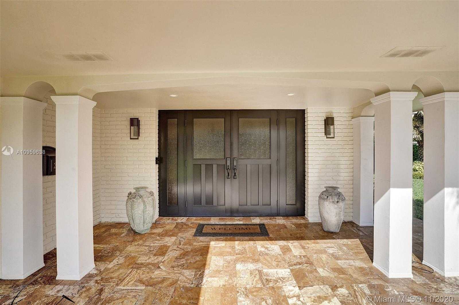 Small Image of 2861 NORTH EAST 23RD ST, Fort Lauderdale Number 4