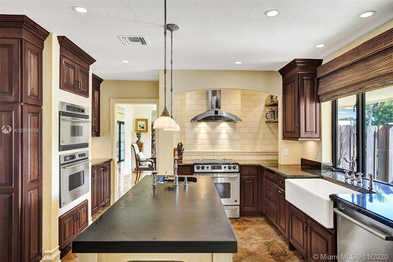 Small Image of 2861 NORTH EAST 23RD ST, Fort Lauderdale Number 57