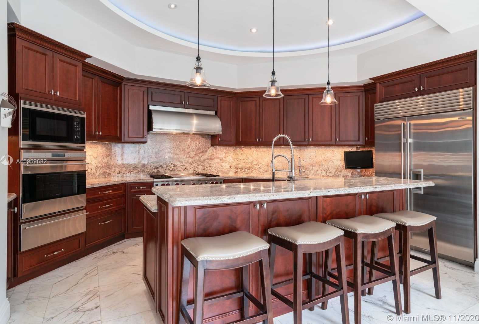 Small Image of 6851 SOUTH WEST 106TH ST, Pinecrest Number 12