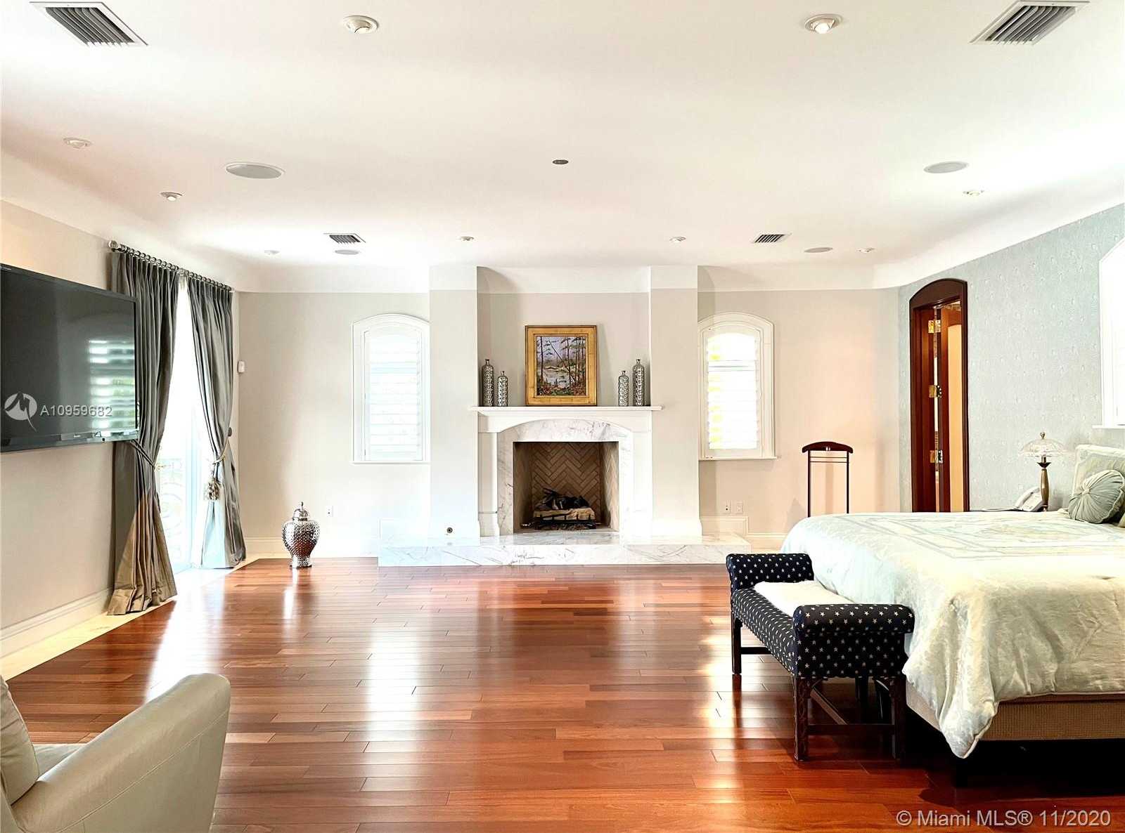 Small Image of 6851 SOUTH WEST 106TH ST, Pinecrest Number 18