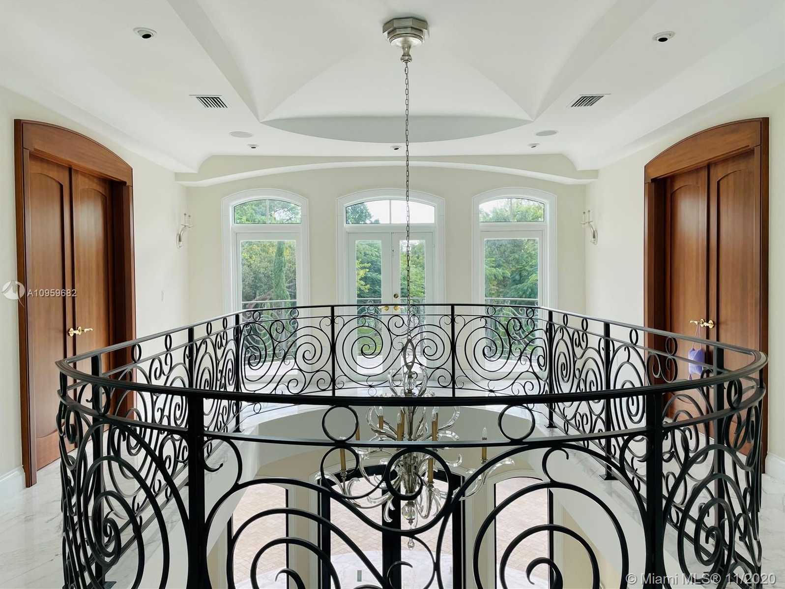 Small Image of 6851 SOUTH WEST 106TH ST, Pinecrest Number 30