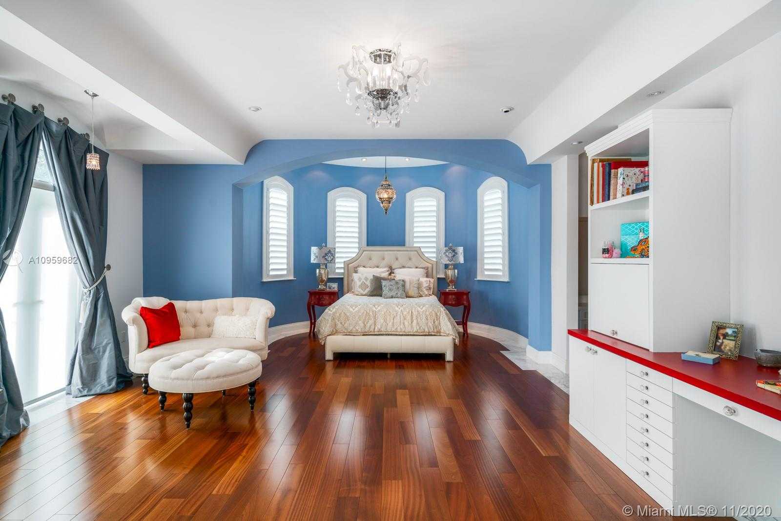 Small Image of 6851 SOUTH WEST 106TH ST, Pinecrest Number 32