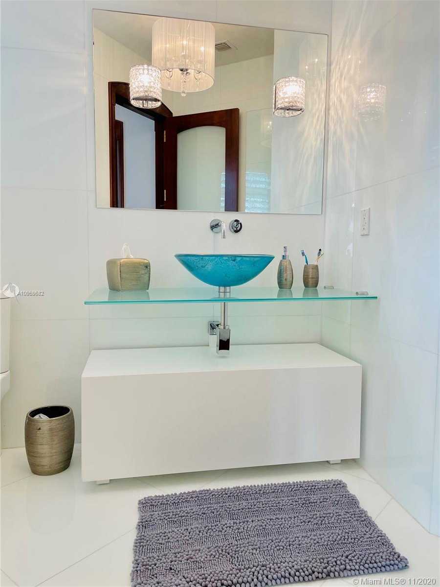 Small Image of 6851 SOUTH WEST 106TH ST, Pinecrest Number 34