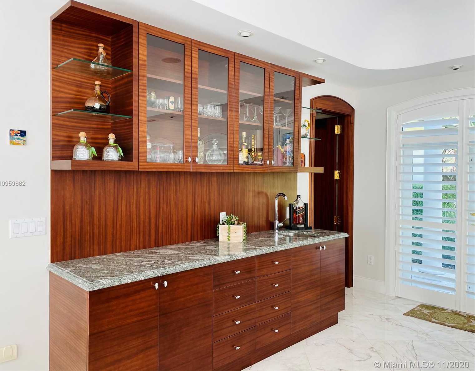 Small Image of 6851 SOUTH WEST 106TH ST, Pinecrest Number 48
