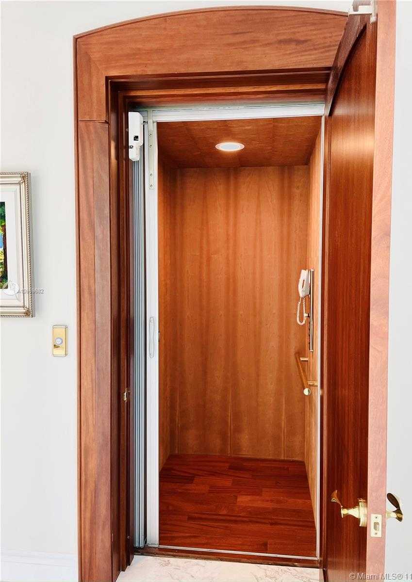 Small Image of 6851 SOUTH WEST 106TH ST, Pinecrest Number 50