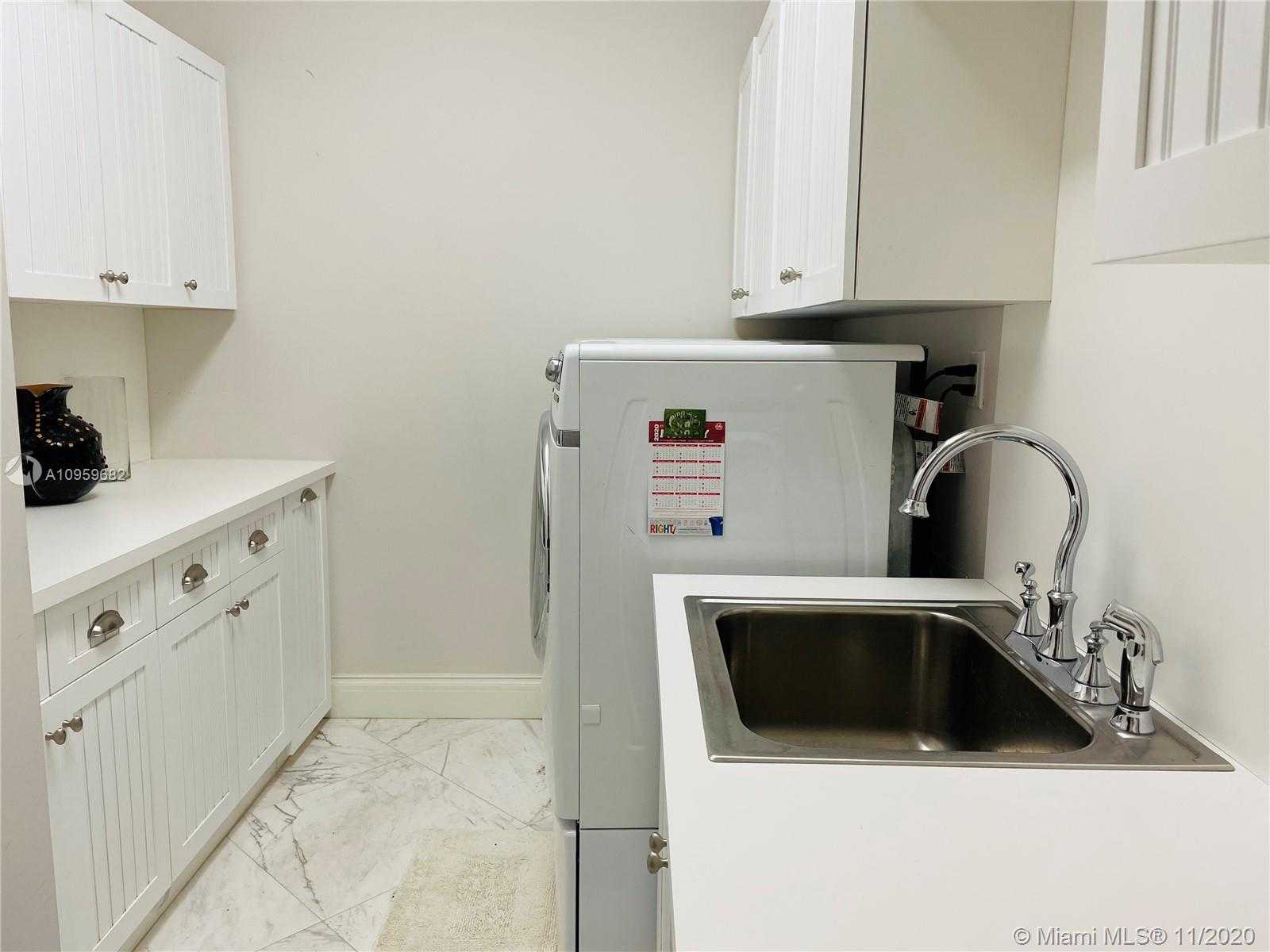 Small Image of 6851 SOUTH WEST 106TH ST, Pinecrest Number 57