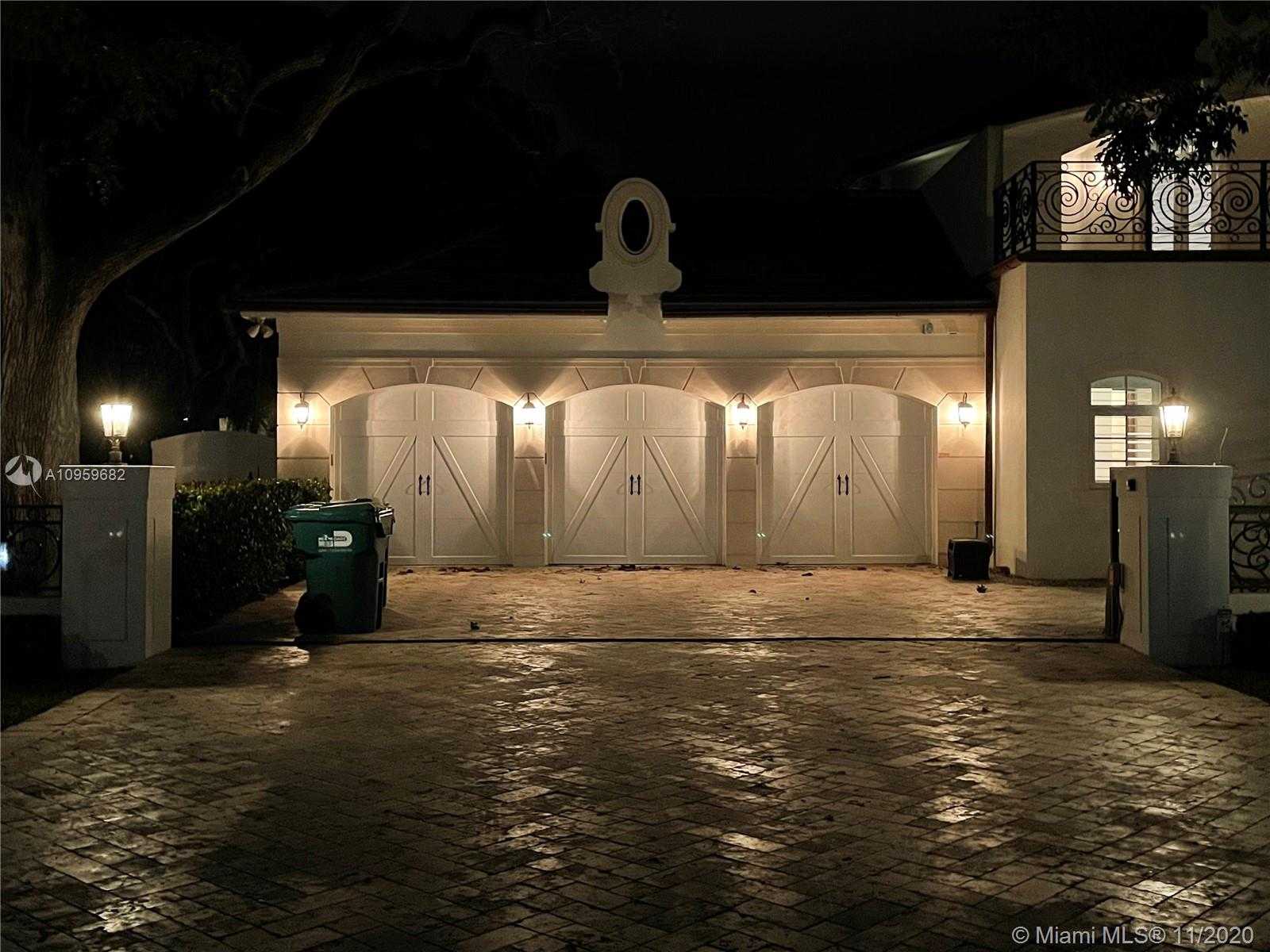 Small Image of 6851 SOUTH WEST 106TH ST, Pinecrest Number 81