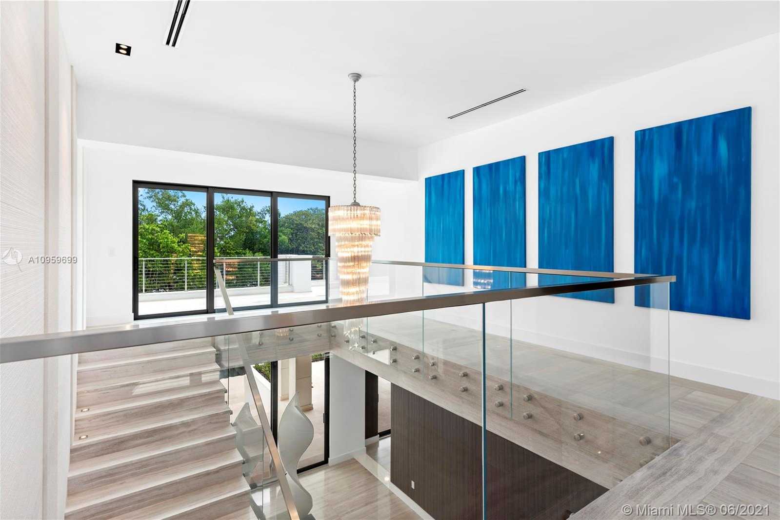 Small Image of 9475 JOURNEYS END RD, Coral Gables Number 24