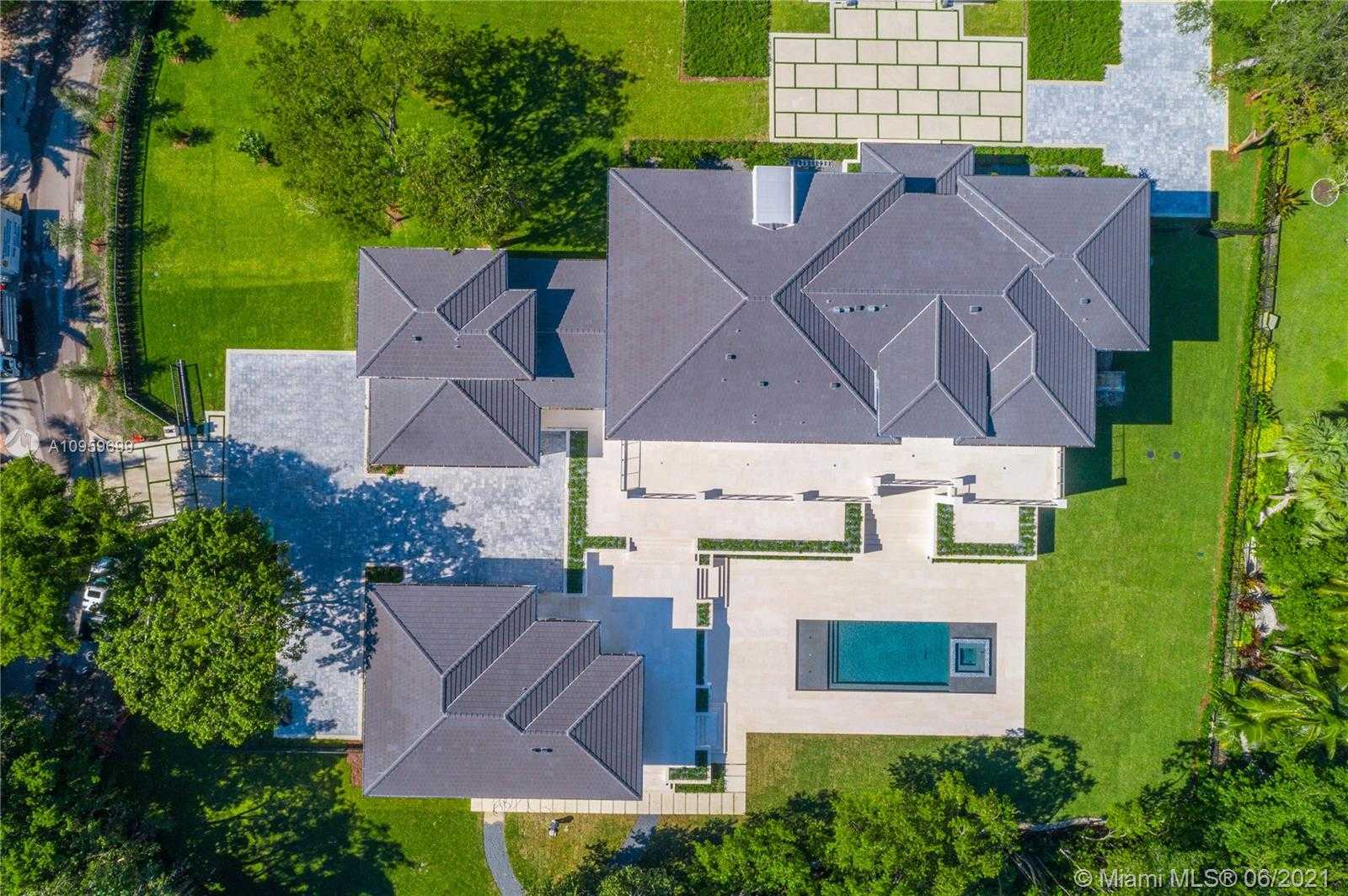 Small Image of 9475 JOURNEYS END RD, Coral Gables Number 44