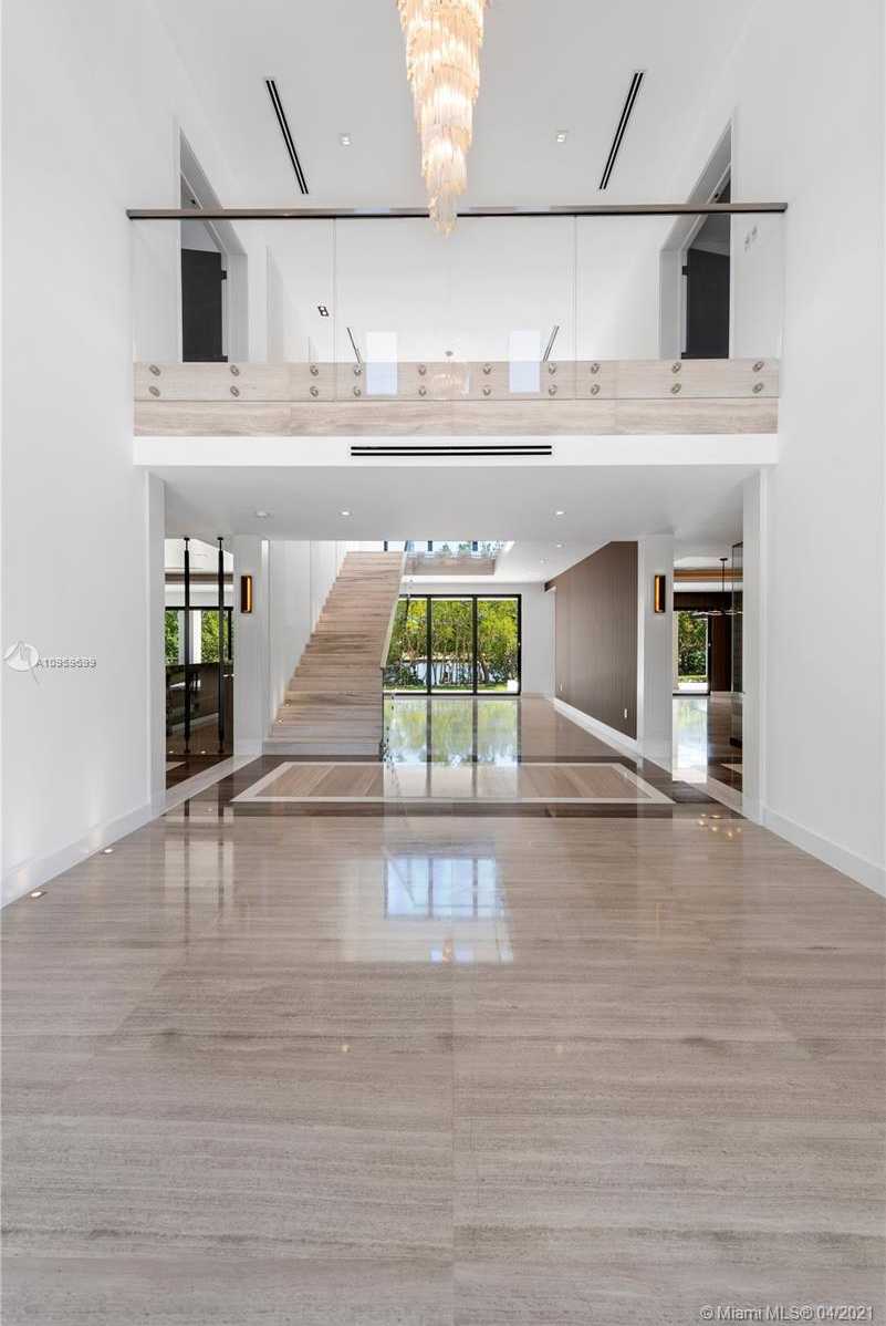 Small Image of 9475 JOURNEYS END RD, Coral Gables Number 60