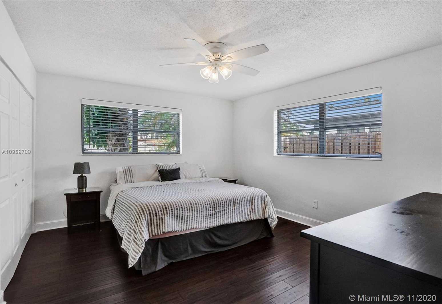 Small Image of 8860 NORTH WEST 16TH ST, Pembroke Pines Number 21