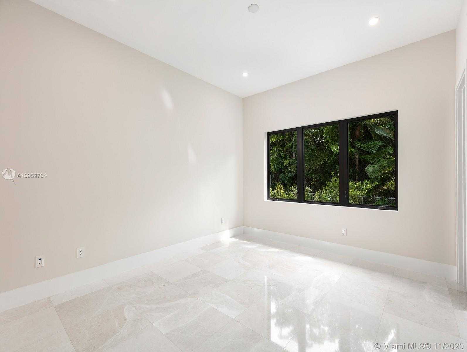Small Image of 6065 SOUTH WEST 109TH ST, Pinecrest Number 19