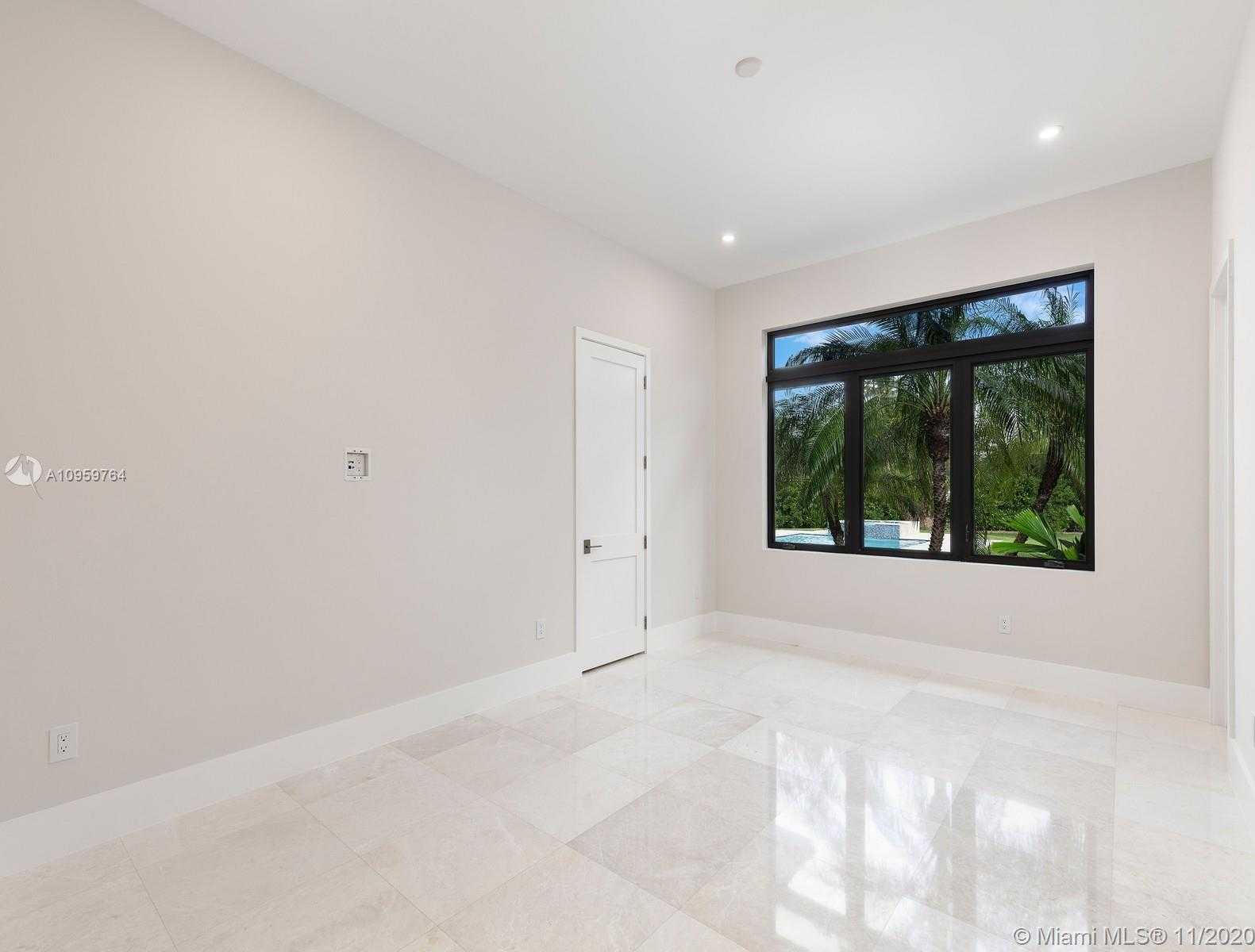 Small Image of 6065 SOUTH WEST 109TH ST, Pinecrest Number 22