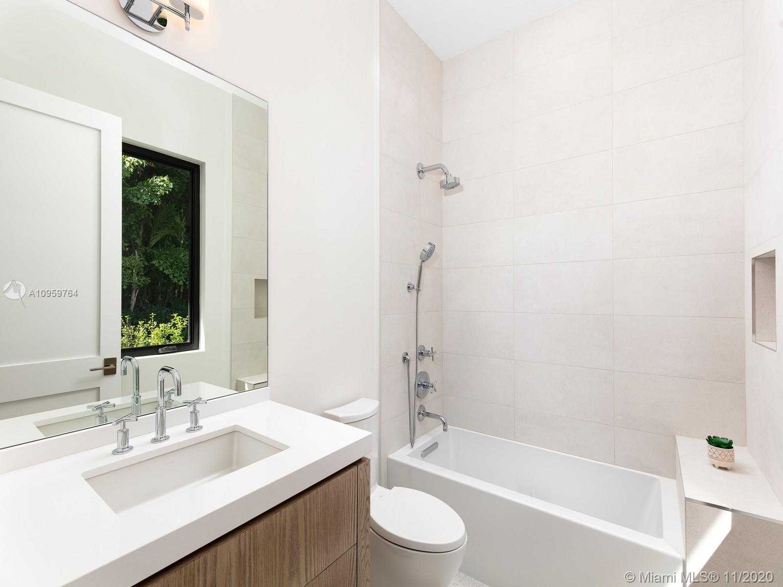 Small Image of 6065 SOUTH WEST 109TH ST, Pinecrest Number 27