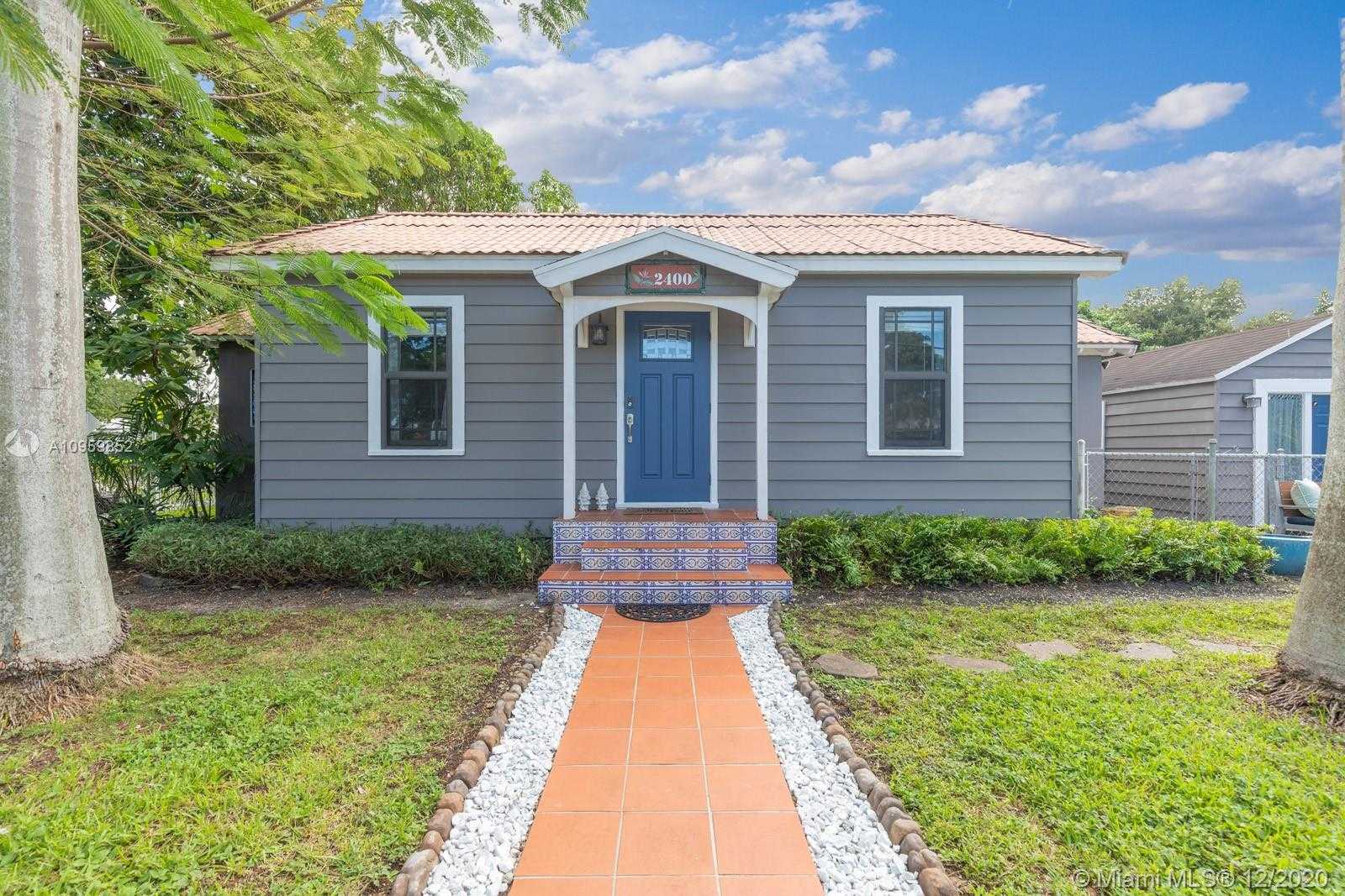 Small Image of 2400 SOUTH WEST 25TH TER, Miami Number 3