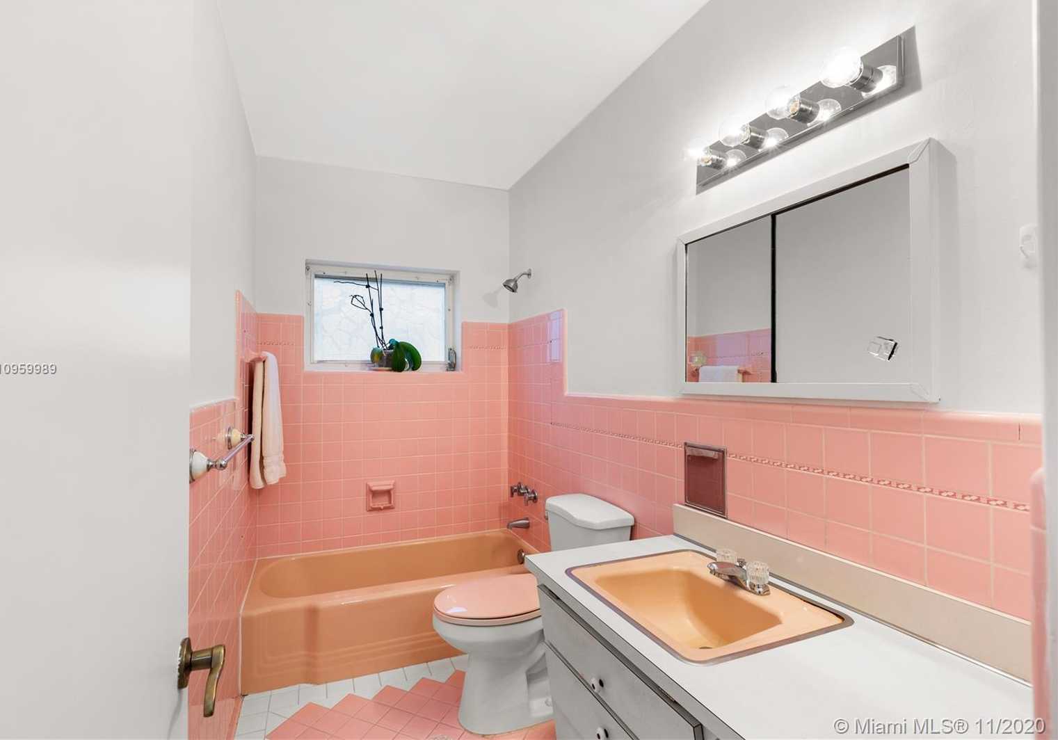 Small Image of 439 HARDEE RD, Coral Gables Number 29