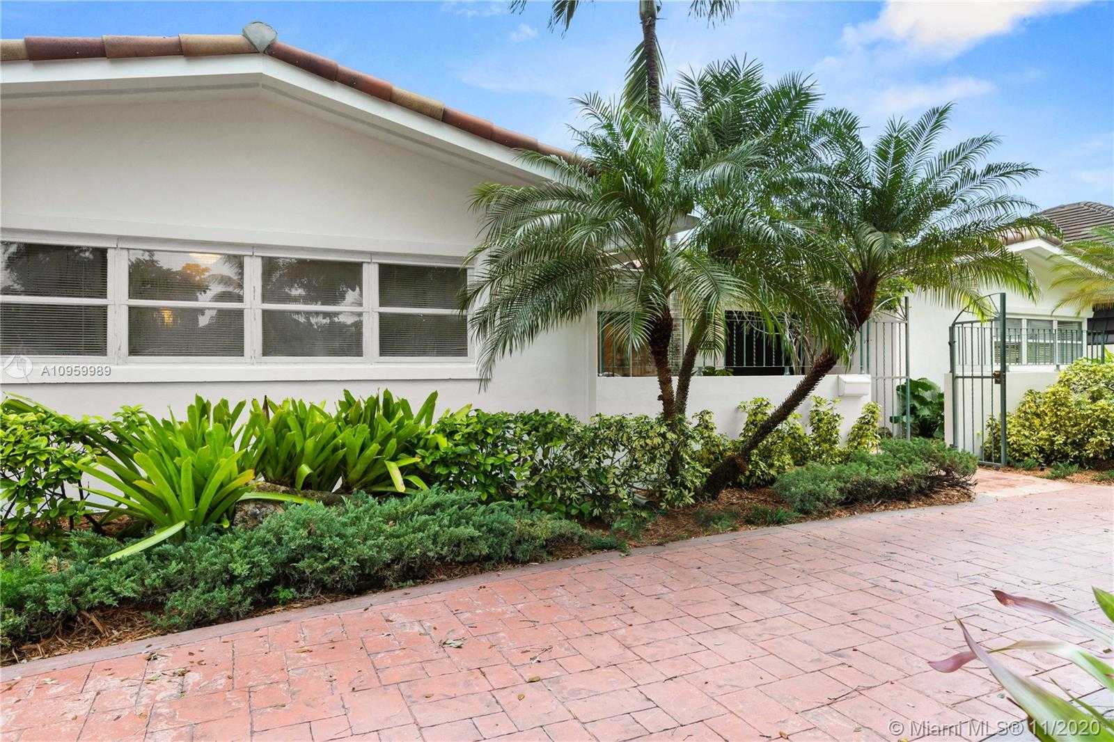 Small Image of 439 HARDEE RD, Coral Gables Number 4