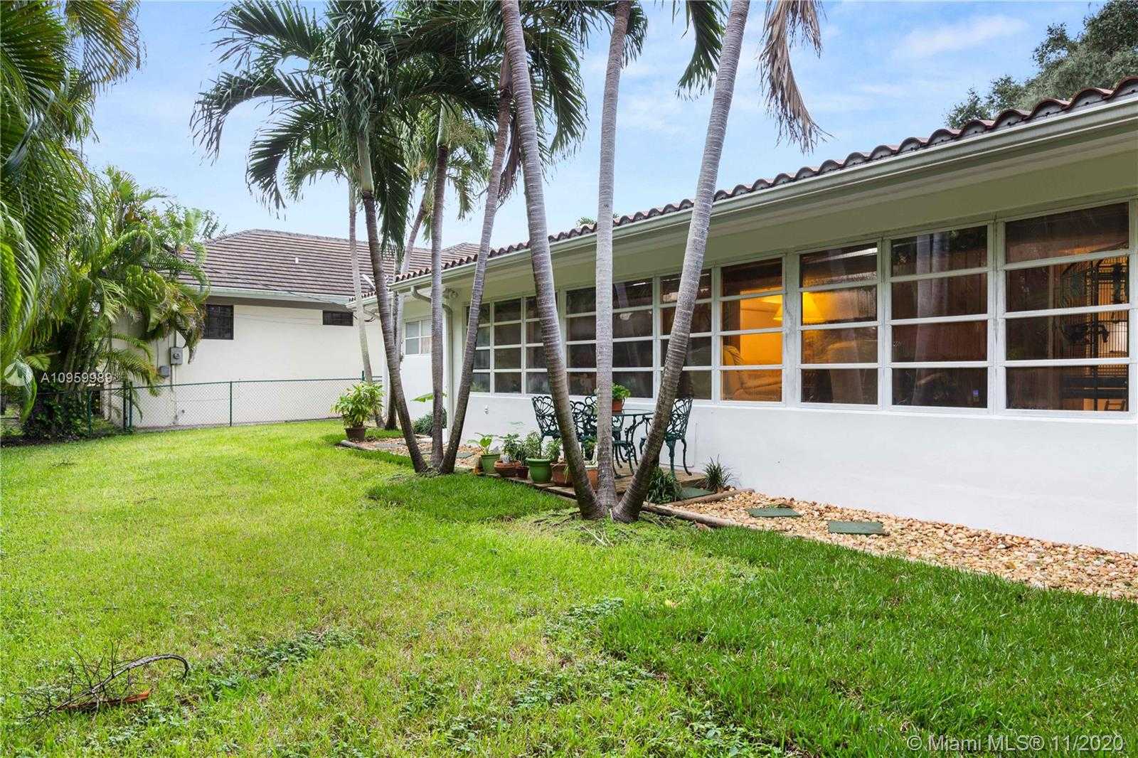 Small Image of 439 HARDEE RD, Coral Gables Number 41