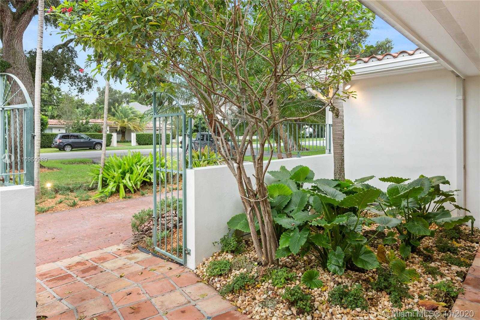 Small Image of 439 HARDEE RD, Coral Gables Number 7