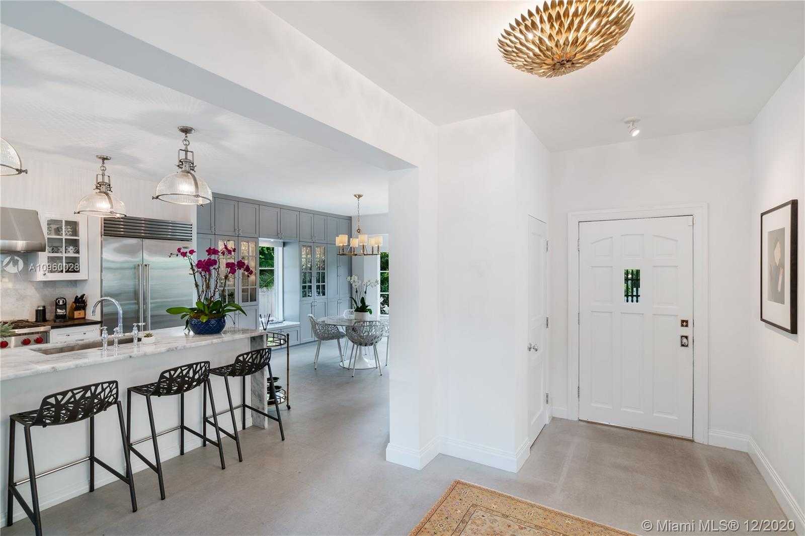 Small Image of 2534 FLAMINGO DR, Miami Beach Number 11
