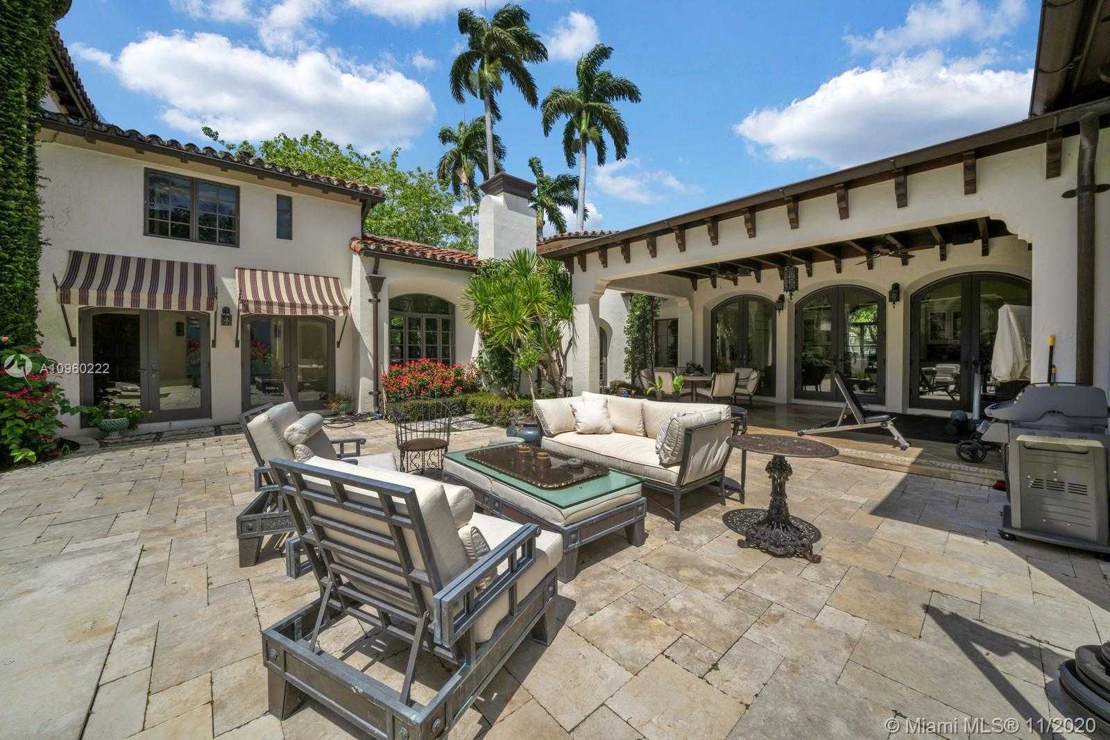 Small Image of 5645 NORTH BAY RD, Miami Beach Number 34