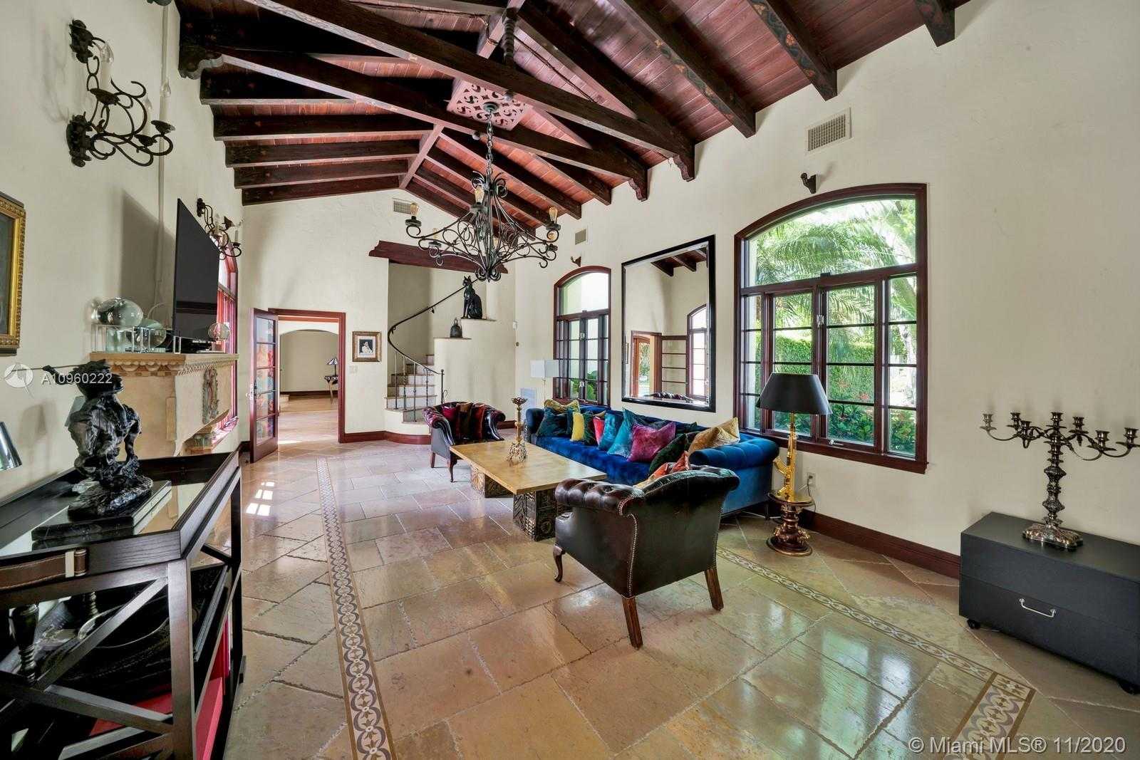 Small Image of 5645 NORTH BAY RD, Miami Beach Number 6