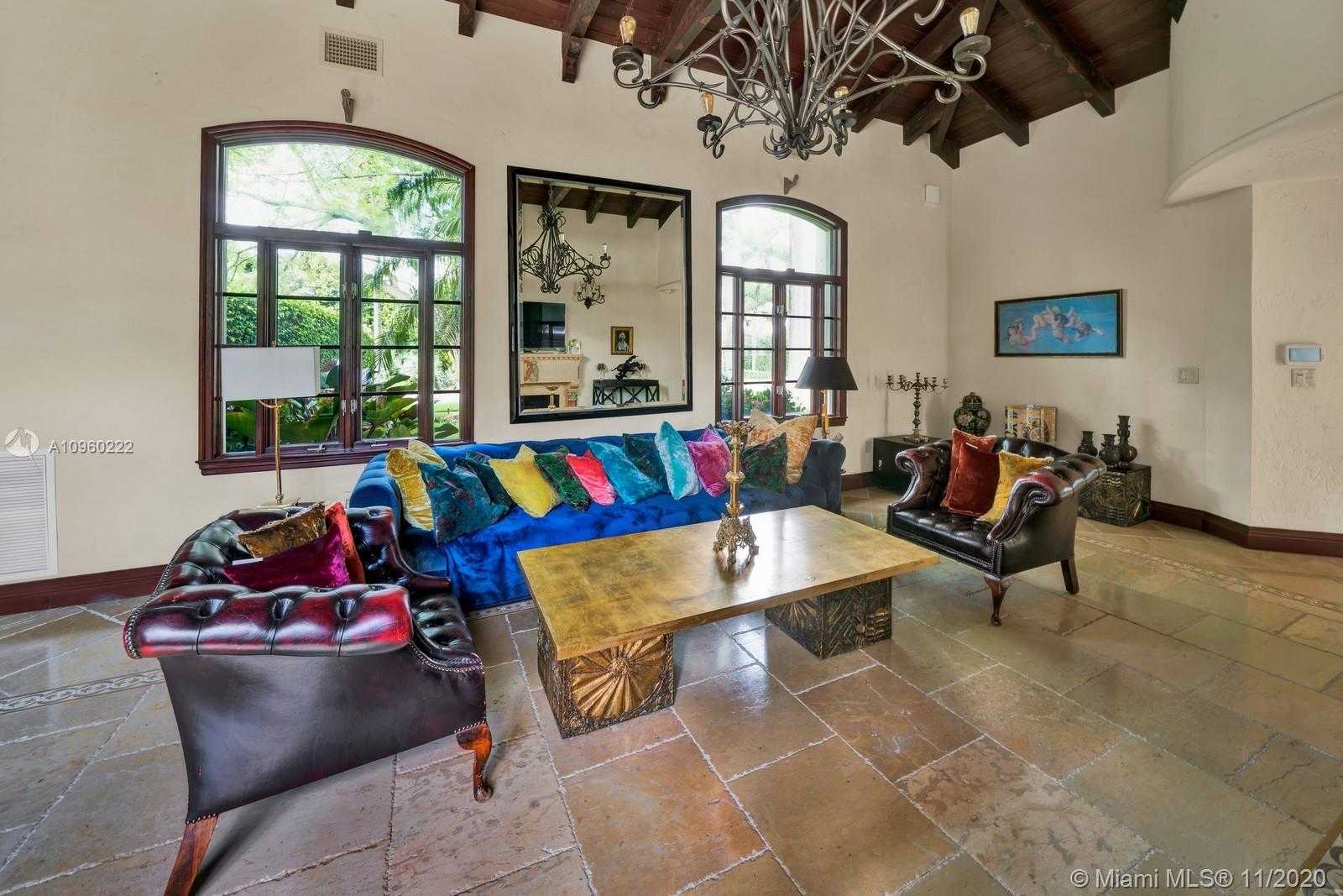 Small Image of 5645 NORTH BAY RD, Miami Beach Number 8