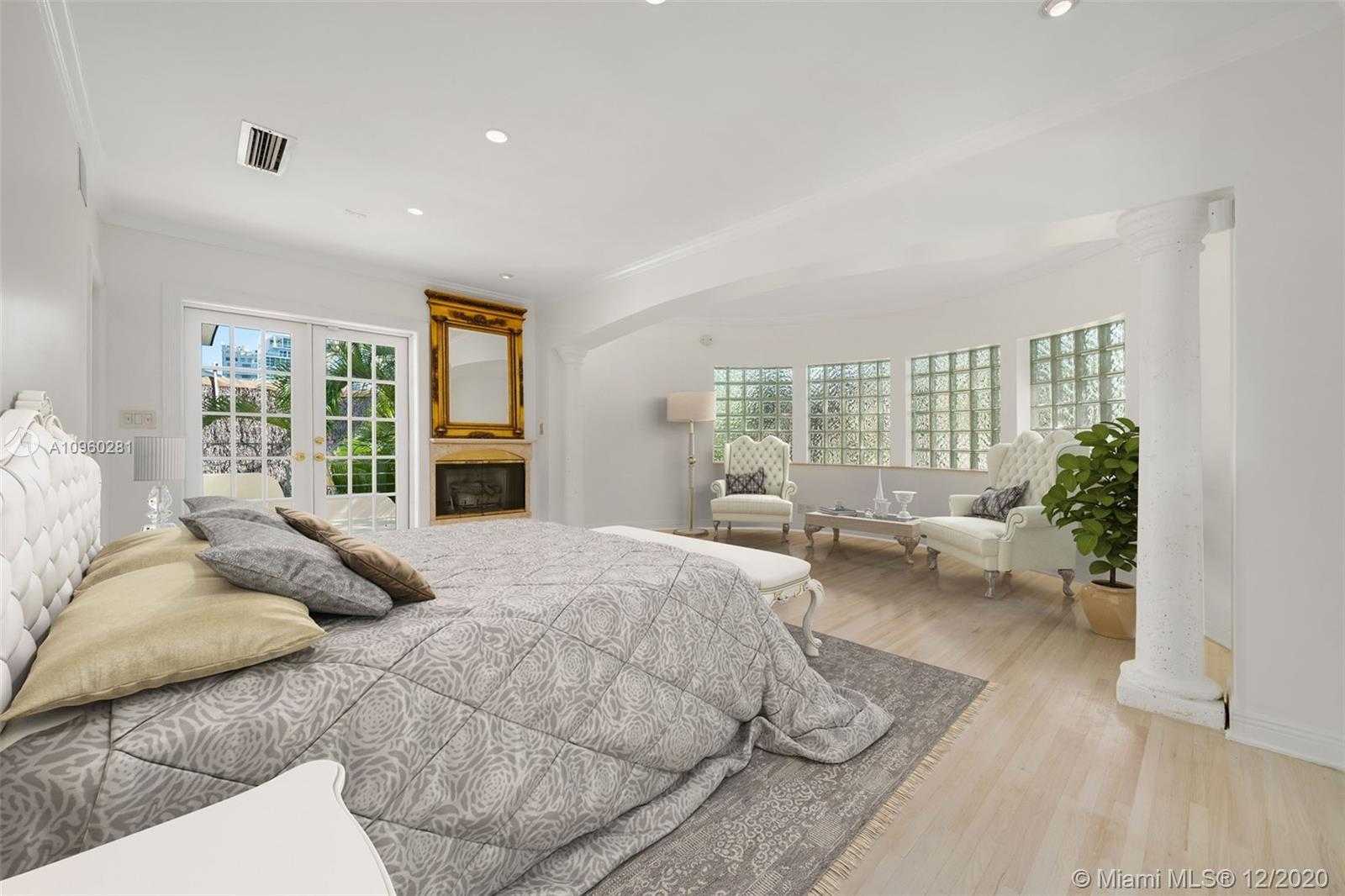 Small Image of 6145 PINE TREE DR, Miami Beach Number 15