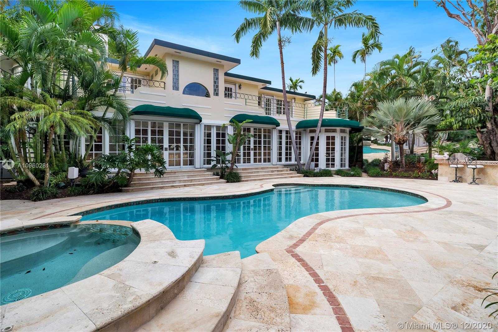 Small Image of 6145 PINE TREE DR, Miami Beach Number 4