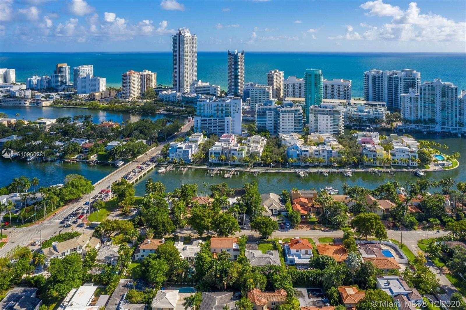 Small Image of 6145 PINE TREE DR, Miami Beach Number 56