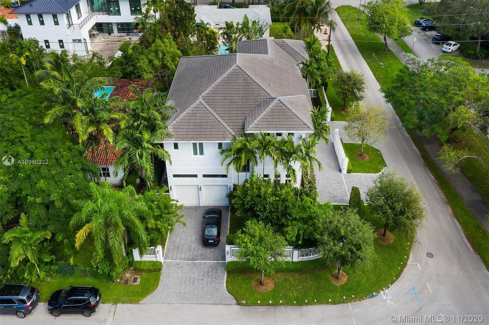 Small Image of 5555 SOUTH WEST 76TH ST, South Miami Number 2