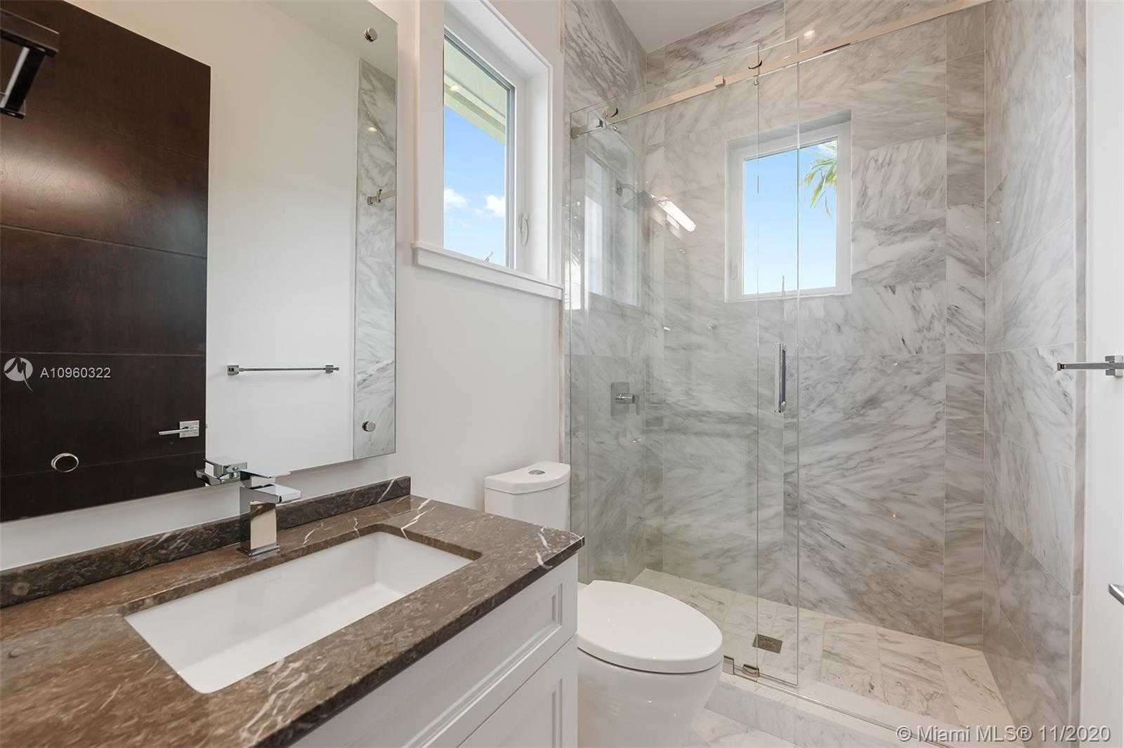 Small Image of 5555 SOUTH WEST 76TH ST, South Miami Number 58