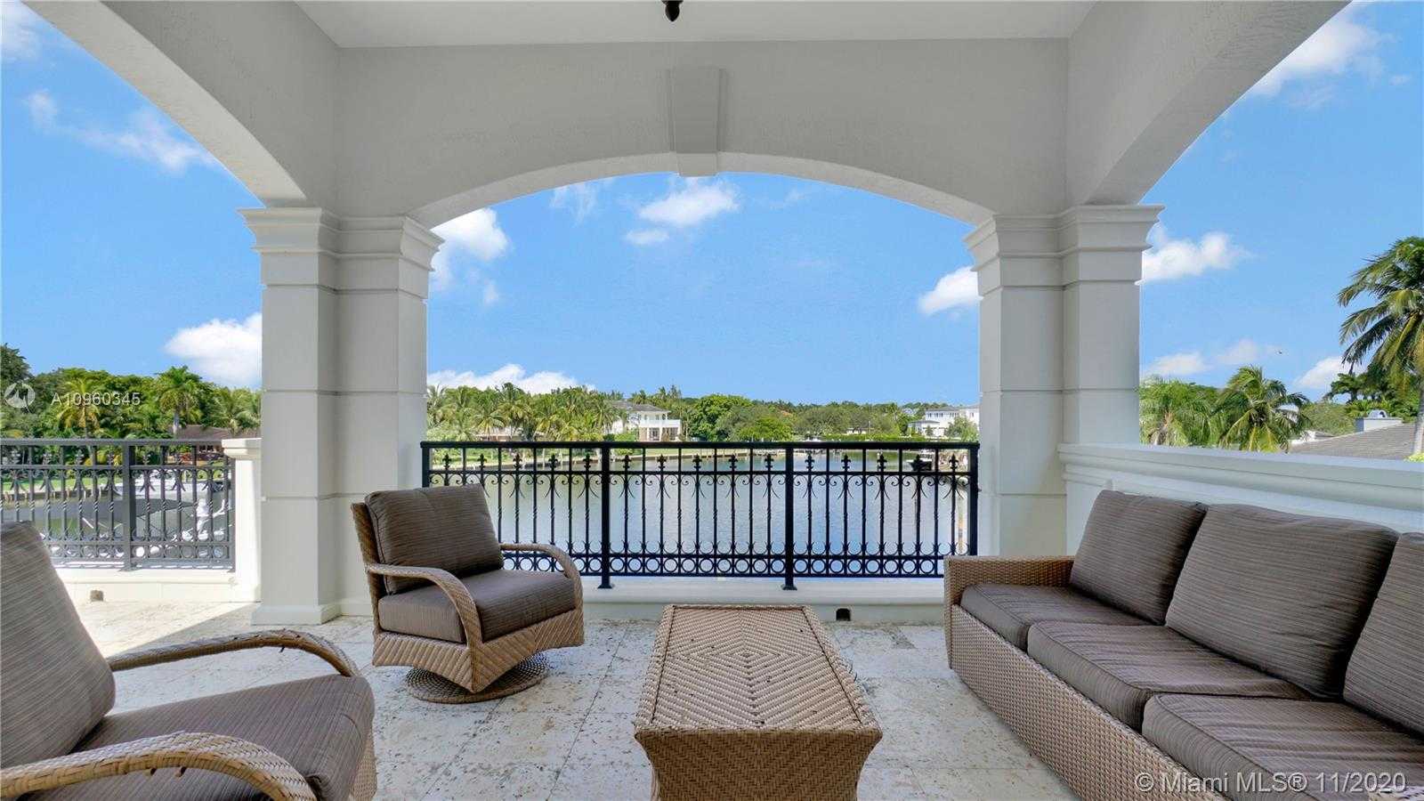 Small Image of 9320 GALLARDO ST, Coral Gables Number 23