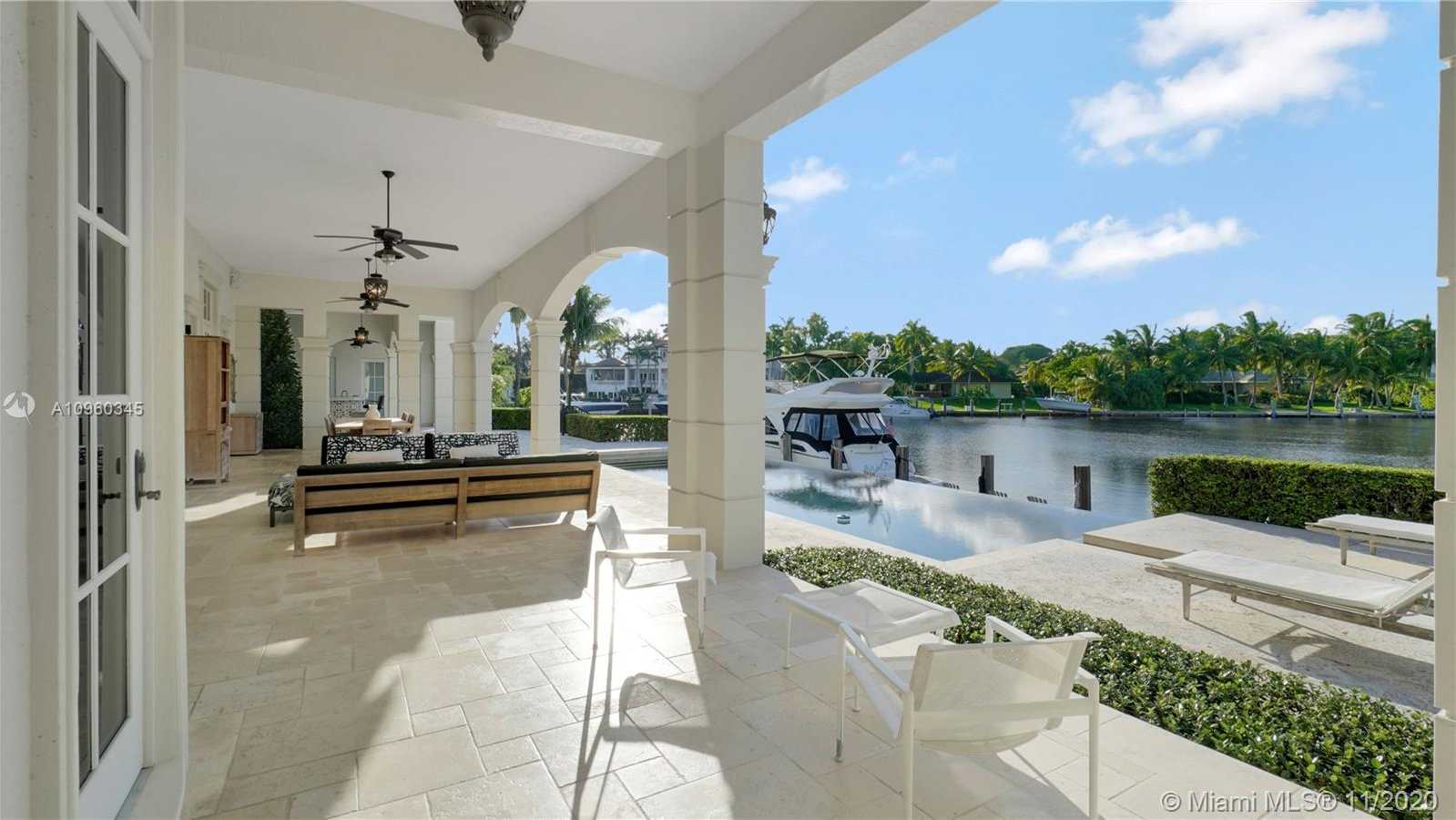 Small Image of 9320 GALLARDO ST, Coral Gables Number 28