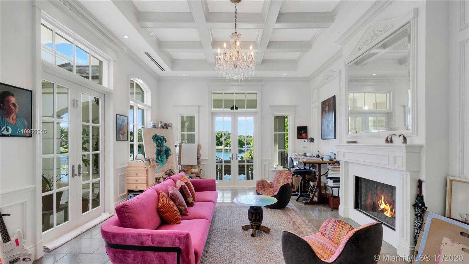 Small Image of 9320 GALLARDO ST, Coral Gables Number 4