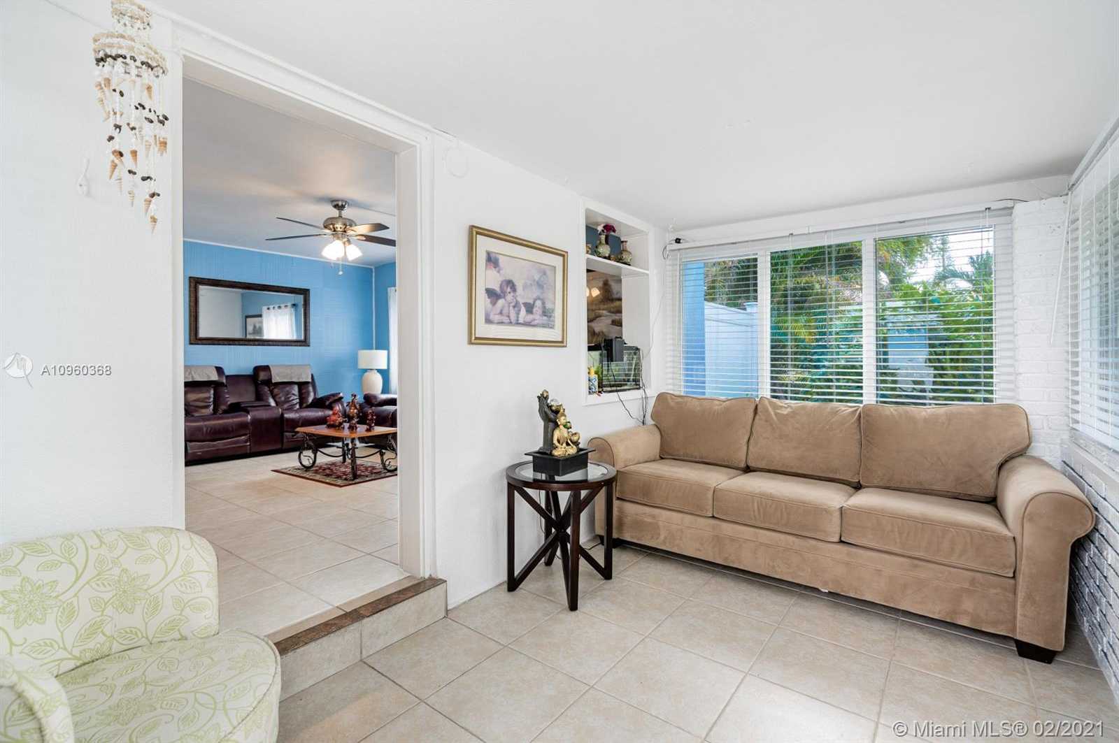 Small Image of 2650 SOUTH WEST 12TH TER, Fort Lauderdale Number 14