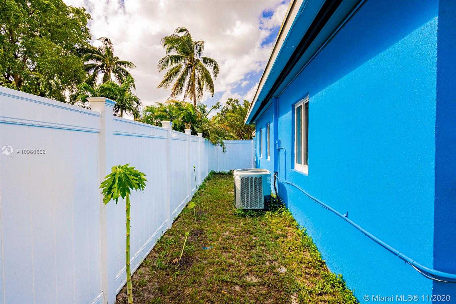 Small Image of 2650 SOUTH WEST 12TH TER, Fort Lauderdale Number 24