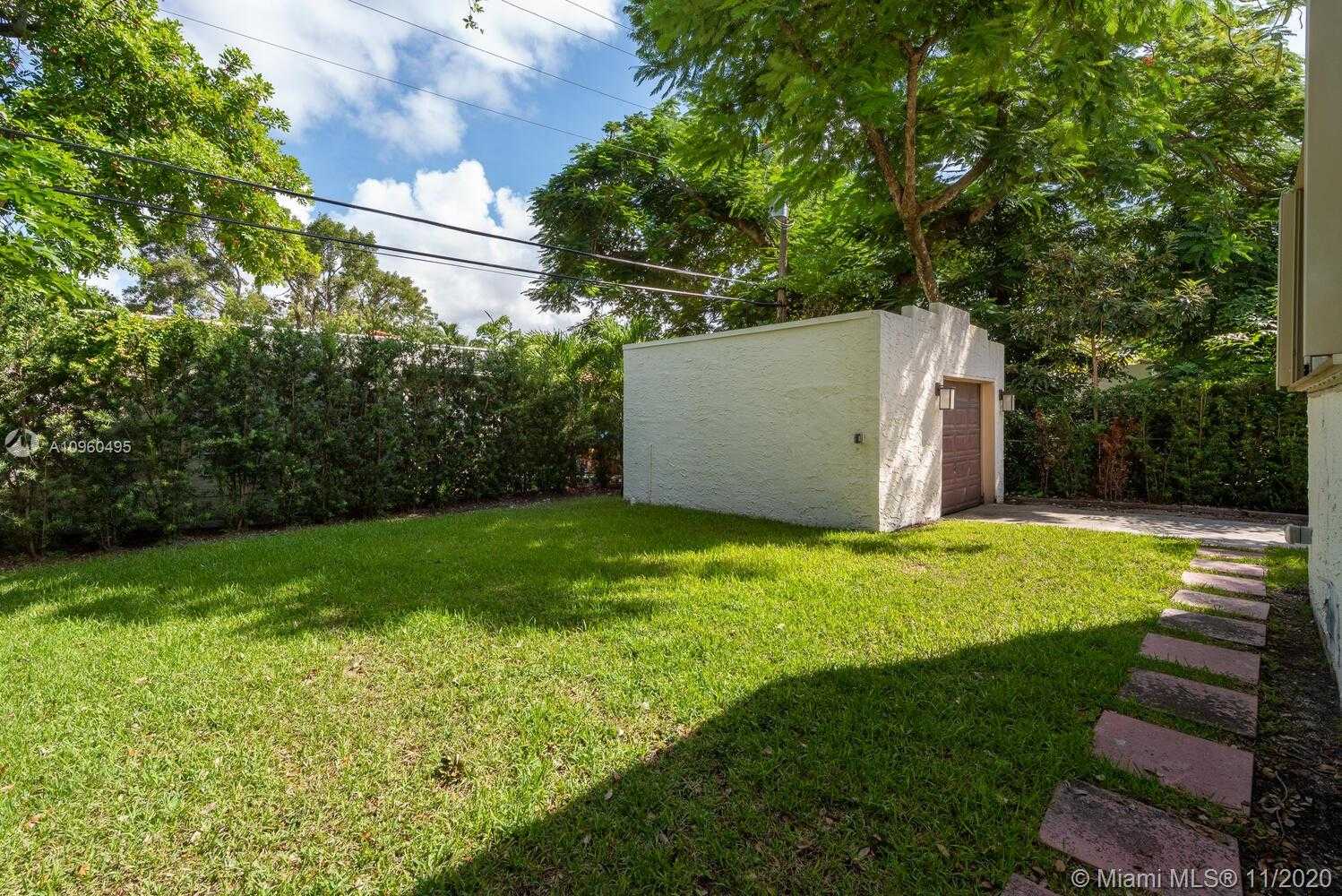 Small Image of 529 NAVARRE AVE, Coral Gables Number 21