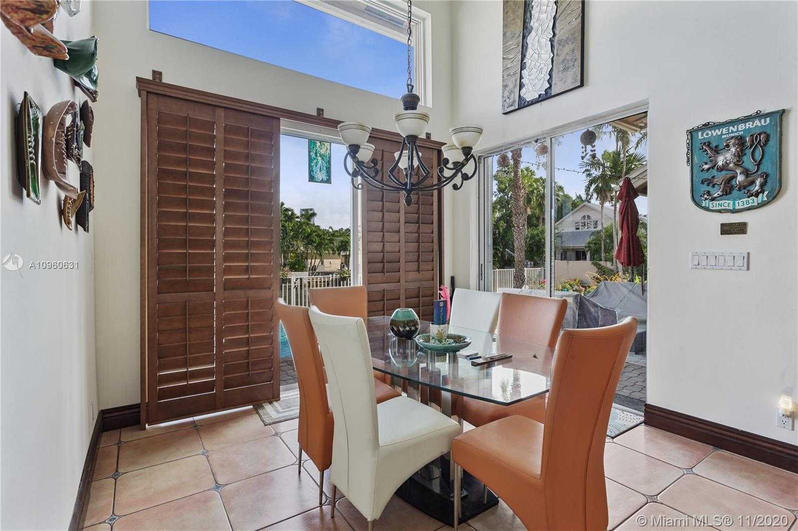 Small Image of 16421 NORTH EAST 34TH AVE, North Miami Beach Number 10