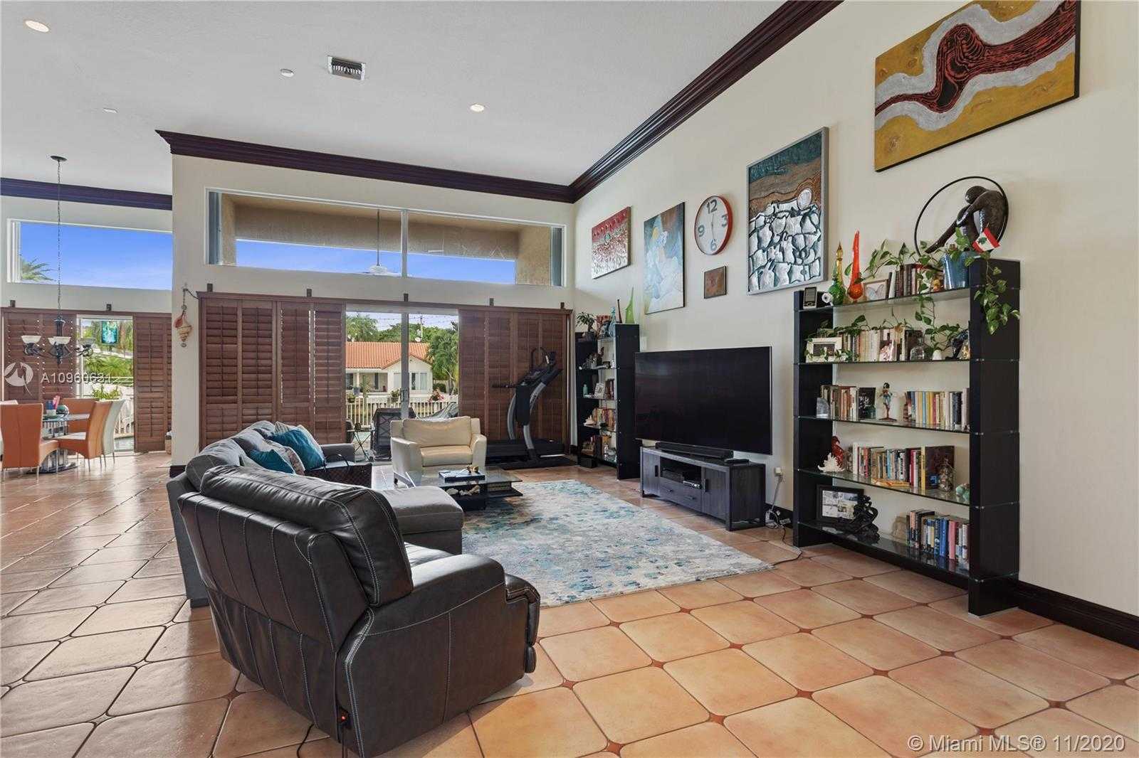 Small Image of 16421 NORTH EAST 34TH AVE, North Miami Beach Number 8