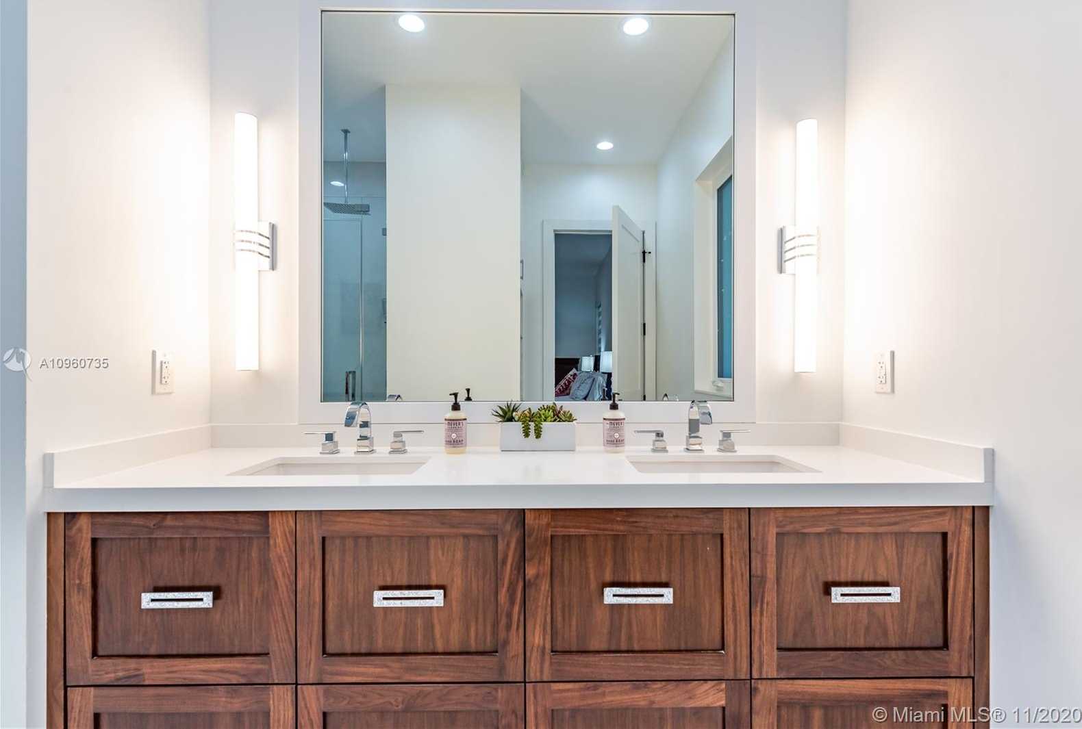 Small Image of 7850 SOUTH WEST 68TH AVE, South Miami Number 14