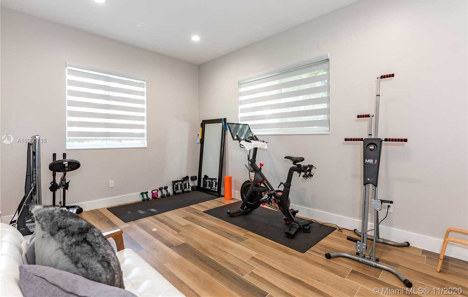Small Image of 7850 SOUTH WEST 68TH AVE, South Miami Number 21